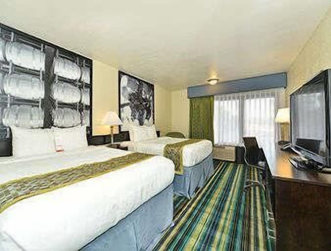 Super 8 by Wyndham Vallejo/Napa Valley Exterior foto