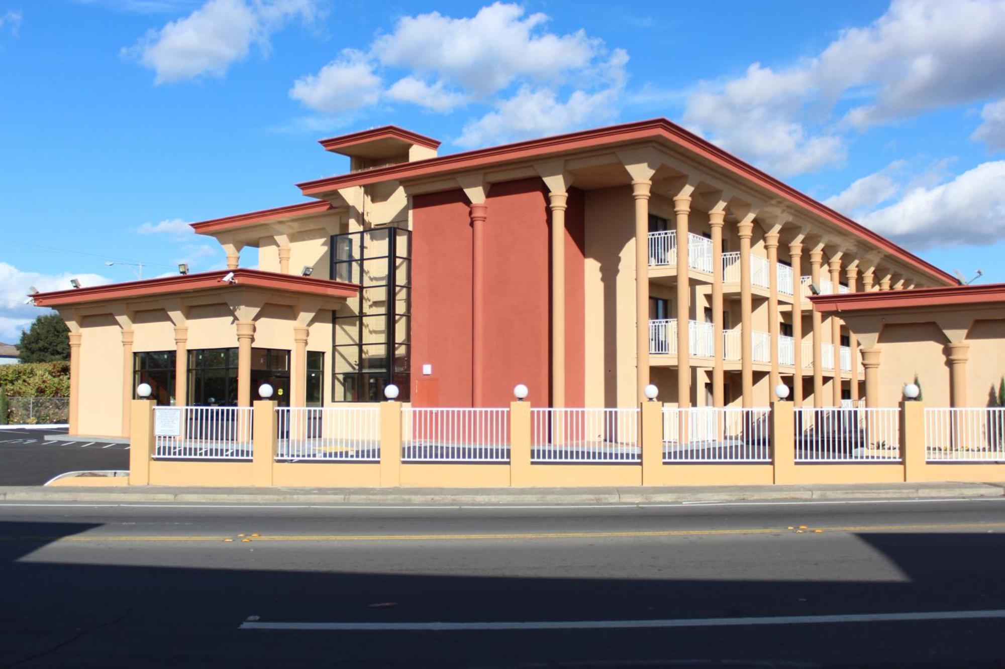 Super 8 by Wyndham Vallejo/Napa Valley Exterior foto