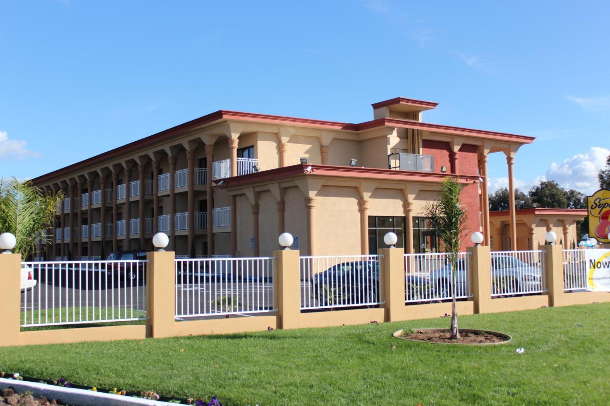 Super 8 by Wyndham Vallejo/Napa Valley Exterior foto